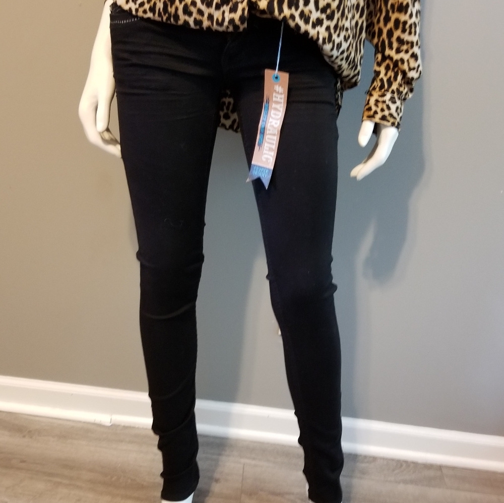 NWT Hydraulic Black Skinny Jean's sz 4